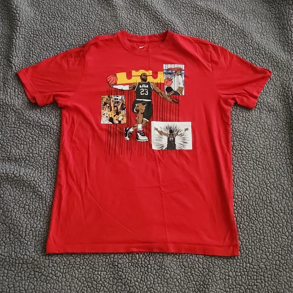 LeBron James Nike t-shirt red size medium